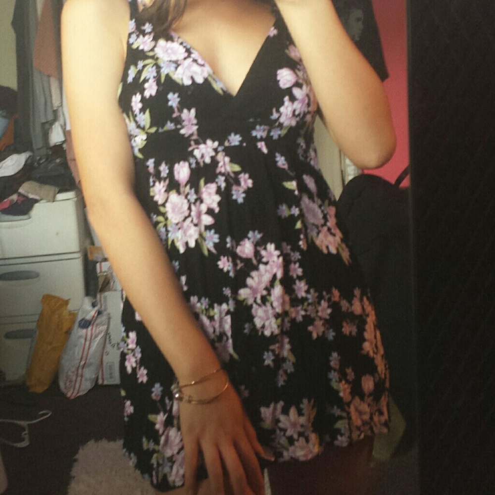 ●Floral dress